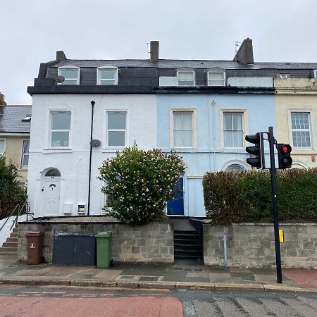 Serviced Property Apartment 1 Plymouth Buitenkant foto