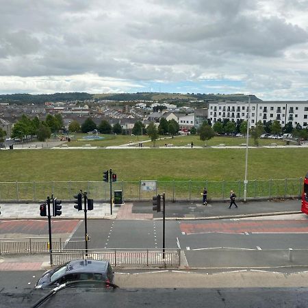 Serviced Property Apartment 1 Plymouth Buitenkant foto