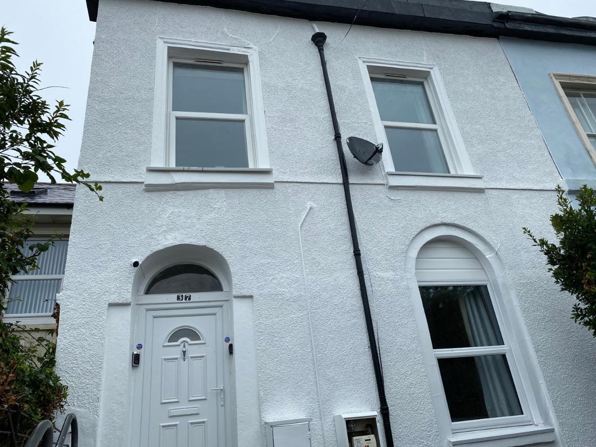 Serviced Property Apartment 1 Plymouth Buitenkant foto